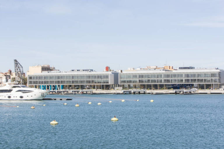 Marina de Empresas fusiona Garaje, Campus y su master en Emprendimiento para crear Traction