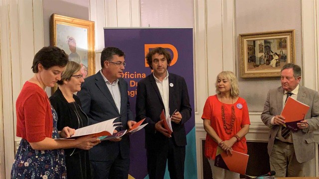 La Oficina de Drets Lingüístics cierra 2018 con 87 solicitudes, el 88% por discriminación al valenciano