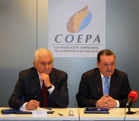 Los empresarios de Alicante y Murcia reclaman más inversiones para las conexiones del sur