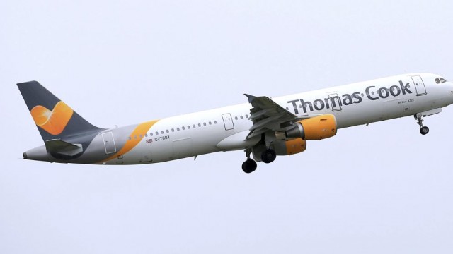 Reino Unido pone en marcha un programa de apoyo a los clientes de Thomas Cook en España