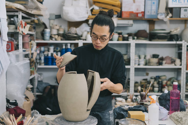 Takashi Matsuo consigue el Premio Caixa Rural del 39º Concurso Internacional de Cerámica de l’Alcora
