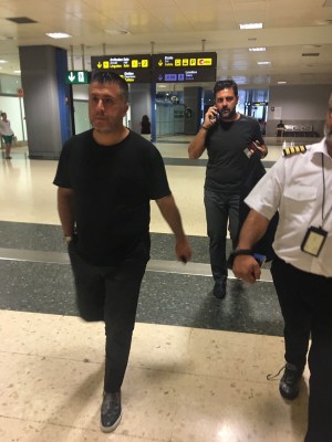 Directivos del Besiktas aterrizan en Valencia para cerrar el fichaje de Negredo e intentar el de Abdennour