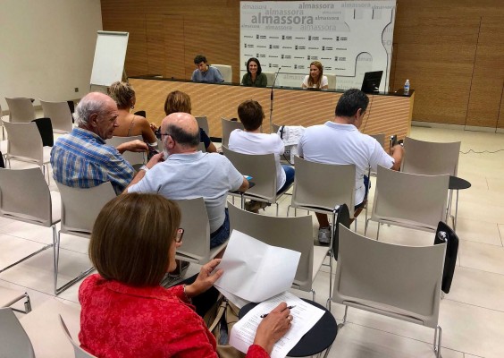 Almassora regularà els casals festers a partir de les festes del Roser de 2020