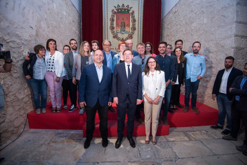 Foto de familia del Pacte del Botànic II. Foto: RAFA MOLINA - 