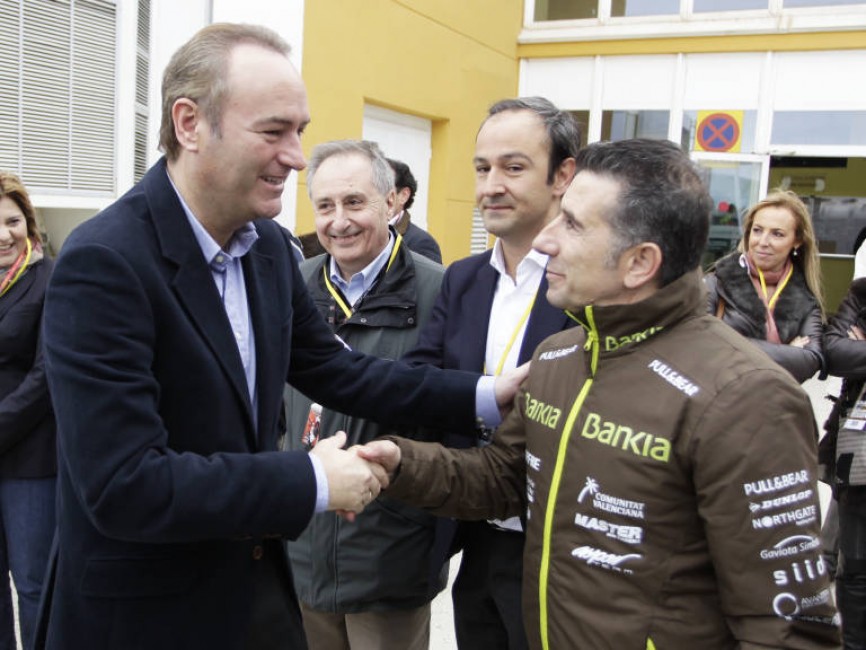  Alberto Fabra y Jorge Martínez 'Aspar', en noviembre de 2011. Foto: GVA - 