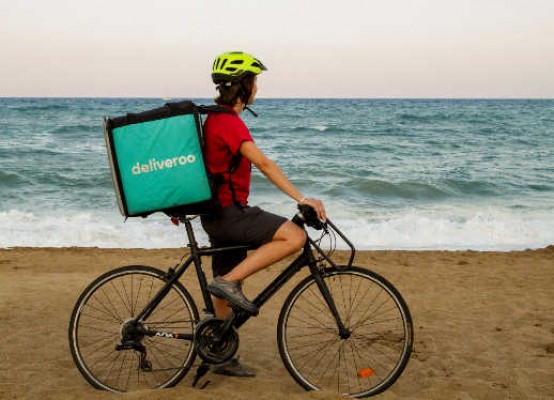 Deliveroo llega a Alicante con la colaboración de 40 restaurantes de la ciudad