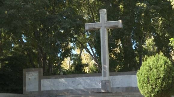 El recurso de Castelló sobre la Cruz de los Caídos en el TSJCV no se resolverá antes de Semana Santa