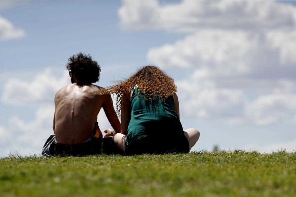 España reduce la cifra de 'ninis' hasta el nivel más bajo desde antes de la crisis