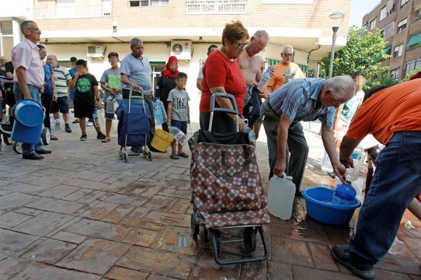 Así está la Vega Baja seis días después de la gota fría: Almoradí sin agua; Dolores casi aislada
