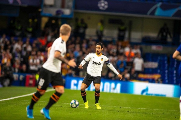 El Valencia pasó a octavos dos de las tres veces que empezó con triunfo fuera
