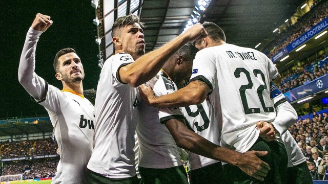 La plantilla respeta el escudo
