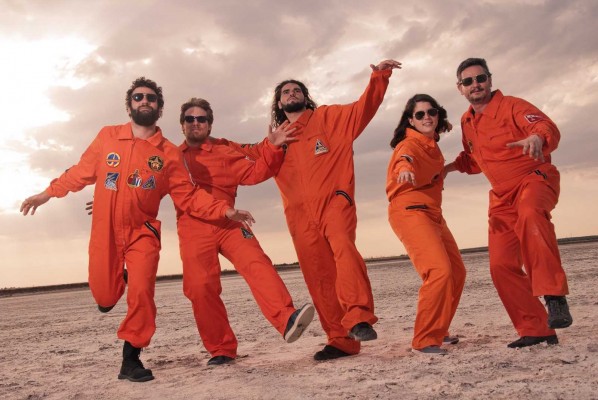 Alicante tendrá una noche de surf y garage pop con The Gagarins y Lolita Cromañón

