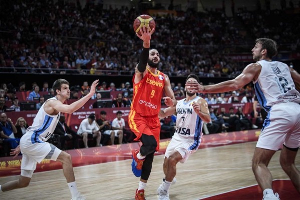 Rubio, Gasol y Scola en el mejor equipo del Mundial de China
