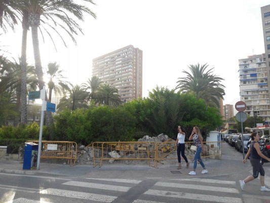 Benidorm paraliza las primeras obras del Delfin Tower por carecer de licencia