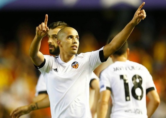 La renovación de Feghouli entra en su fase más complicada