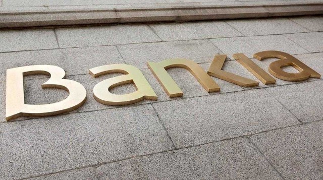 Bankia dona 100.000 euros a Cruz Roja y habilita líneas por 500 millones de euros para la gota fría
