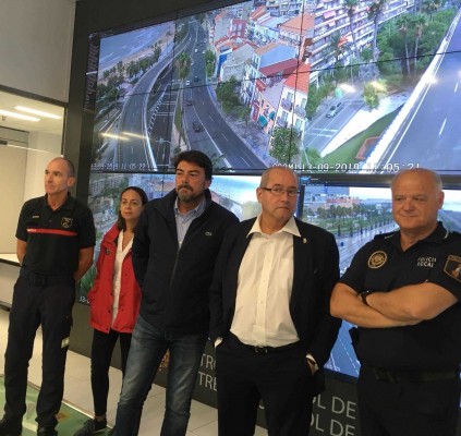 El temporal deja más de 100 intervenciones y siete rescates en Alicante