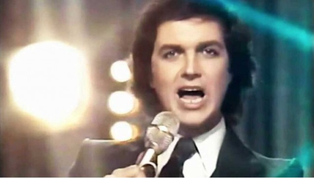  El recuerdo de Camilo Sesto y otros artistas a través del archivo de Canal 9
