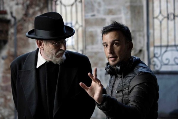 Karra Elejalde: “Falta mucho Jorge Verstrynge en la política española”