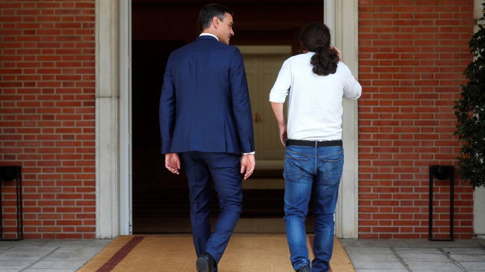 Pedro Sánchez y Pablo Iglesias durante una reunión en La Moncloa. Foto: EFE - 
