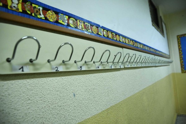 Actitud positiva, horarios estructurados y no hacer cambios, consejos para la adaptación al colegio