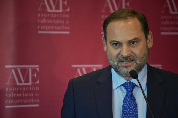 Ábalos anuncia que Montero tiene 