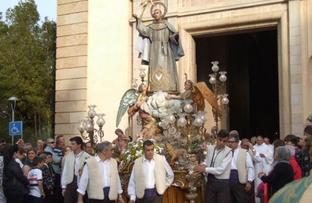 La carroza de San Pascual Baylón volverá en mayo a Vila-real tras casi tres años en restauración