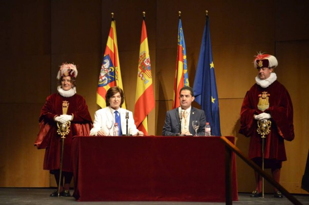 Dos días de luto en Alcoy, ciudad natal de Camilo Sesto, por su 