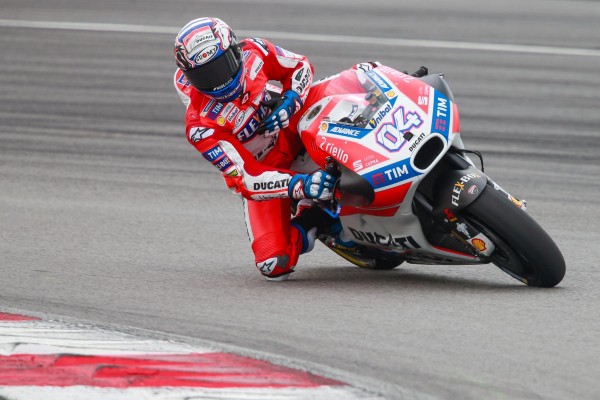 Dovizioso avisa de las intenciones de Ducati, con cuatro motos delante