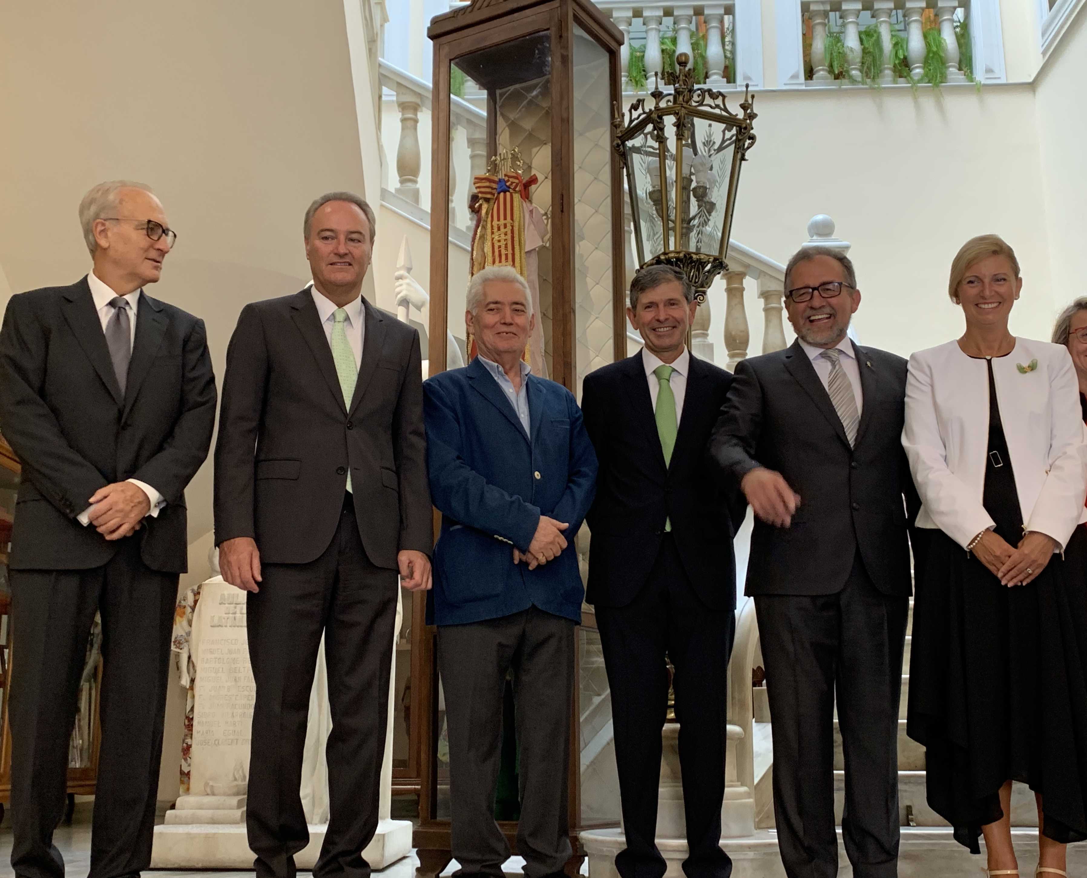  José Martí apela al diálogo y la convivencia entre los políticos para seguir celebrando la democracia