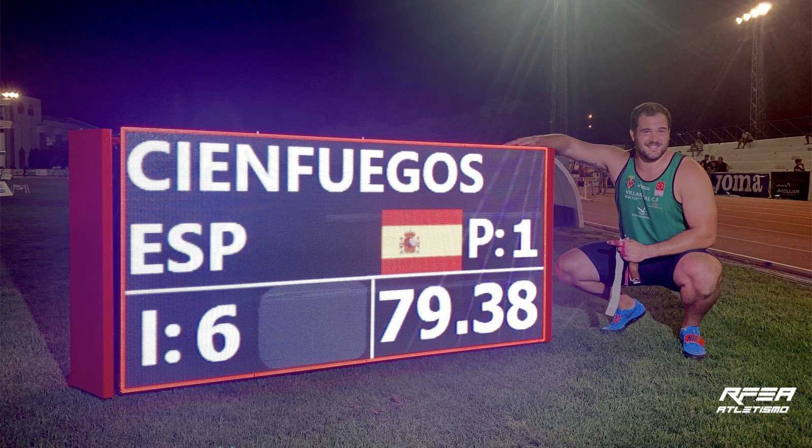 El atleta del Playas de Castellón Javier Cienfuegos logra un nuevo récord de España de martillo