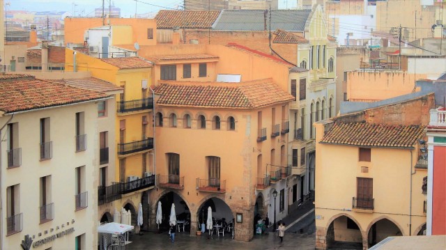 El juez desestima la demanda de nulidad en la venta del Hostal del Rei y Benlloch prevé recurrir 