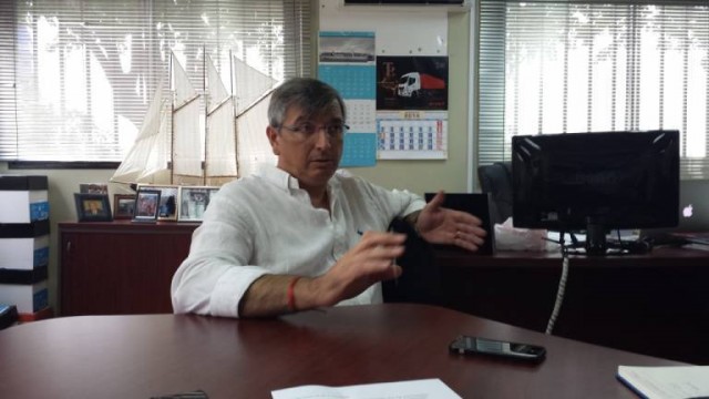 Empresarios del transporte se reunirán esta semana con Sandra Gómez ante el silencio de Ribó