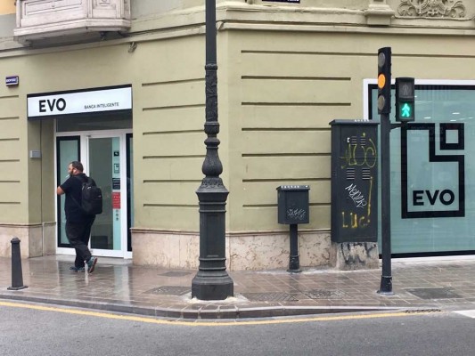 La 'city' valenciana pierde a otro de sus actores financieros: Evo Banco baja la persiana