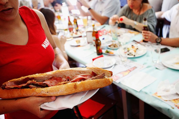 El Supremo avala que la pausa del bocadillo no es derecho por contrato y es posible cambiarla