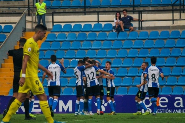 El Hércules busca espantar las primeras dudas ante el filial del Levante