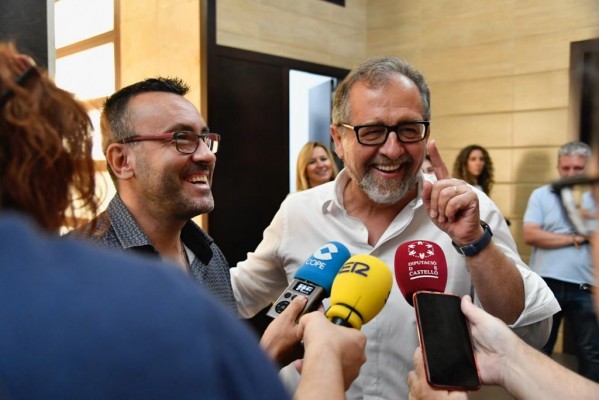 Benlloch y Martí 'liman asperezas' en su visita a Vila-real con motivo de las fiestas patronales
