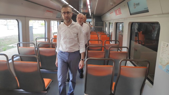 FGV lanza el tramo Teulada-Gata para finalizar la renovación de la L-9 del TRAM por 18 millones