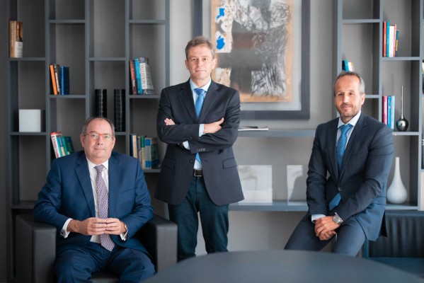 La gestora valenciana Buy & Hold prepara la 'mudanza' de sus productos a Luxemburgo