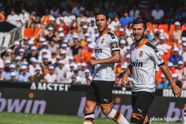 Parejo cumplirá 250 partidos de Liga con el Valencia ante el Barcelona