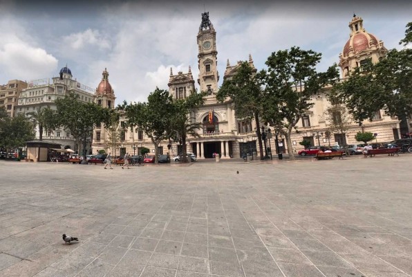  La peatonalización de la Plaza del Ayuntamiento se hará 
