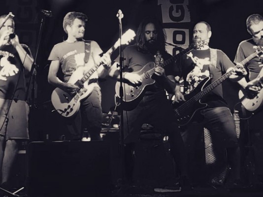 Desustancia Rock, o la humildad que suena a música