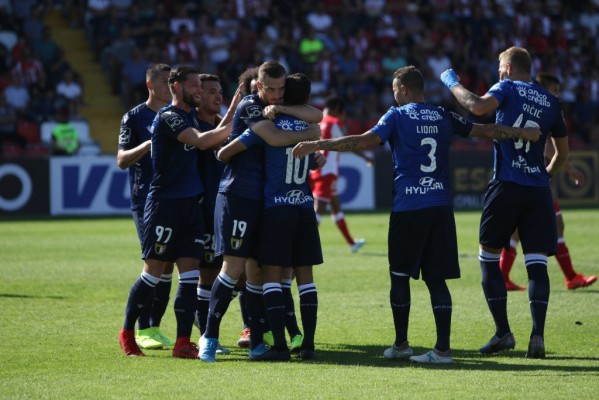 Uros Racic, titular en un Famalicão que es líder 