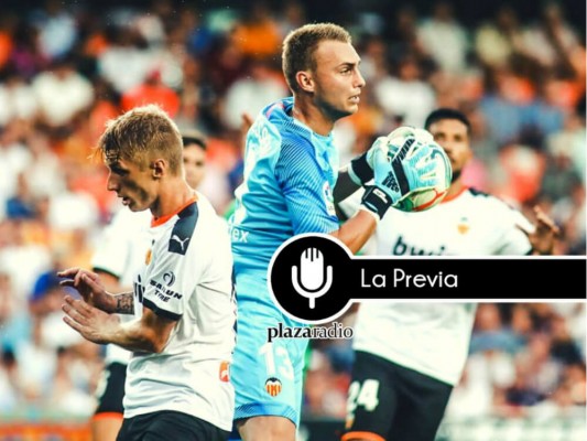 Dos siameses en los despachos y un partido al bermellón vivo