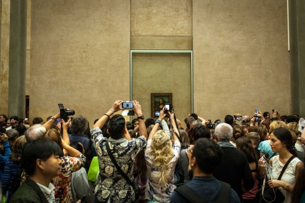 Masificación en los museos y banalización de la cultura