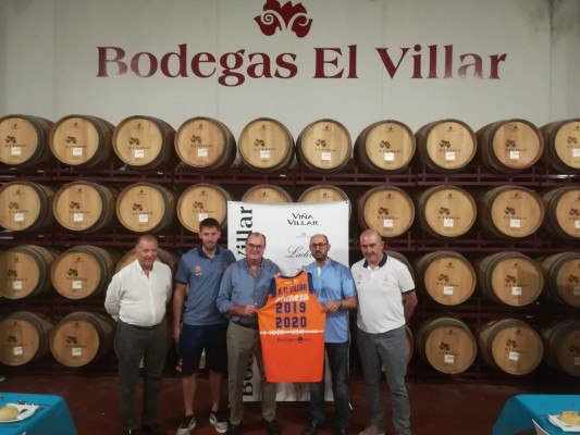 Bodegas El Villar renueva su patrocinio con el Valencia Basket