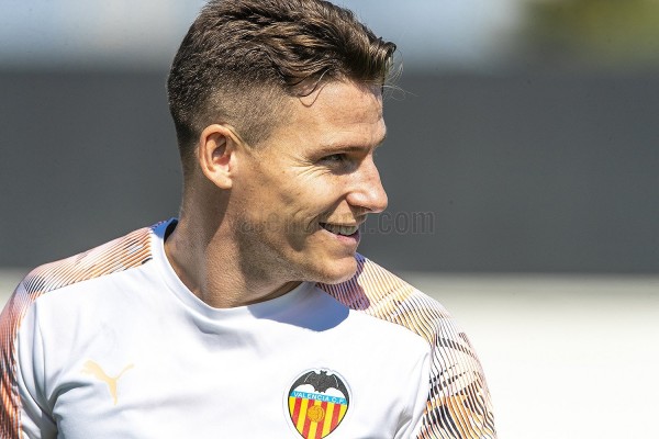 Gameiro y Gabriel, recuperados, se apuntan al partido ante el Mallorca 