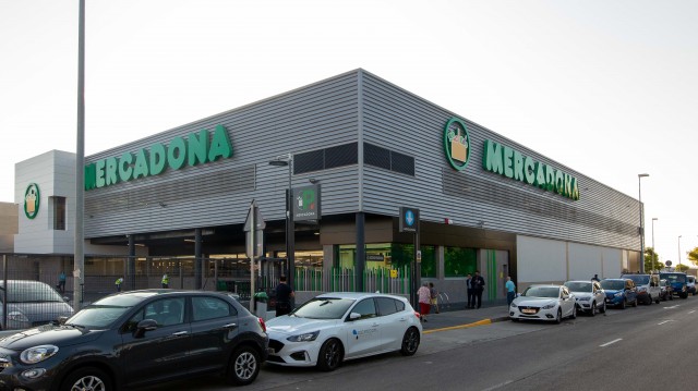 Mercadona estrena su segunda tienda eficiente en Vila-real, situada junto al parque de La Mayorazga