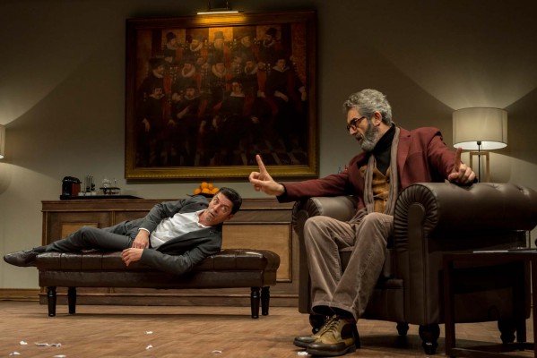 Comèdia, drama, política: 'L'electe' obre la temporada en el Teatre Talia