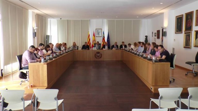 El Ayuntamiento de Vila-real aprueba una moción del PP para pedir una selectividad única en España